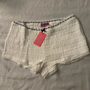 Edikted Lenny Lacey textured micro shorts white size large NWT